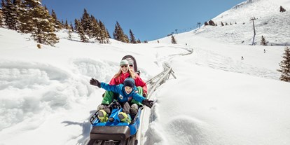 Skiregion - Preisniveau: €€€ - Action bei einer Fahrt mit dem "Alpbachtaler Lauser-Sauser" - Ski Juwel Alpbachtal Wildschönau