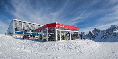 Skiregion - Tiroler Oberland - Unser Hoadl-Haus : Tiroler Schmankerl und eine herrliche Aussicht auf die umliegende Bergwelt - Skigebiet Axamer Lizum